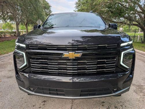 Dark Ash Metallic 2026 Chevrolet Tahoe 4WD High Country