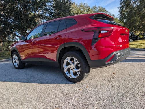 2026 Chevrolet Trax LS