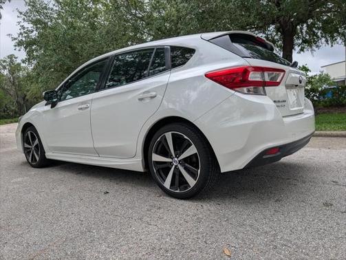 2017 Subaru Impreza 2.0i Sport