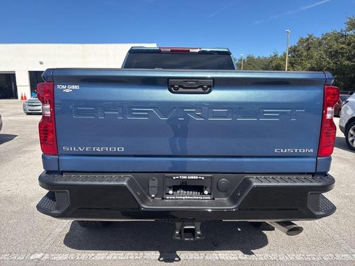 2026 Chevrolet Silverado 2500 Custom