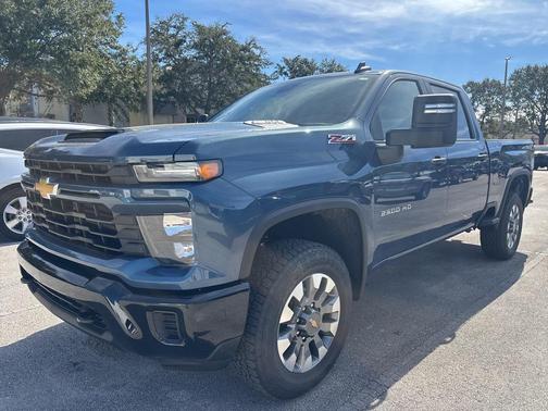2026 Chevrolet Silverado 2500 Custom