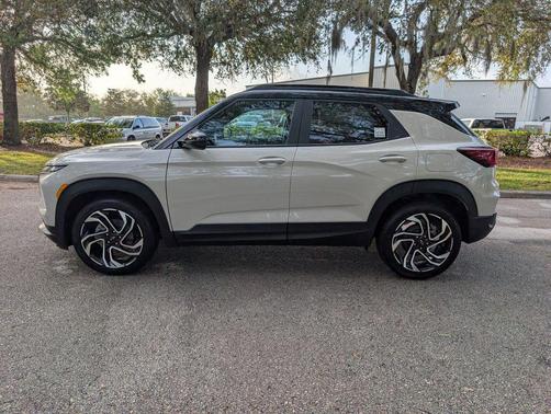 White Sands 2026 Chevrolet Trailblazer RS