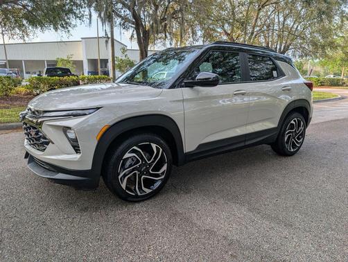 White Sands 2026 Chevrolet Trailblazer RS