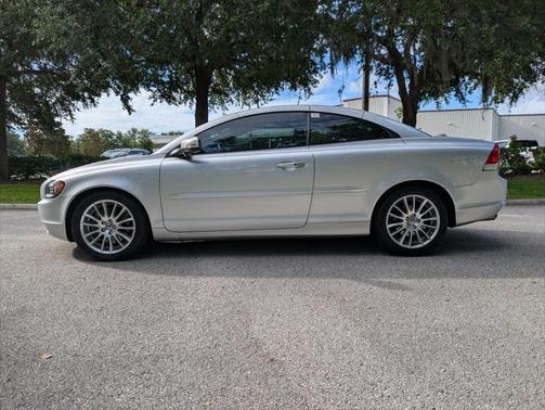 2009 Volvo C70 T5