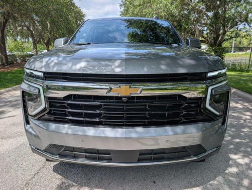 Sterling Gray Metallic 2026 Chevrolet Tahoe LS