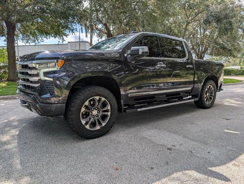 2022 Chevrolet Silverado 1500 High Country