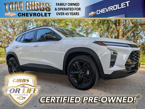 Summit White 2025 Chevrolet Trax FWD ACTIV