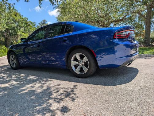 Indigo Blue 2018 Dodge Charger SXT Plus