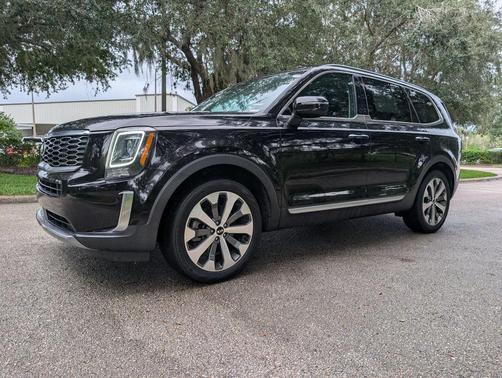 2021 Kia Telluride S