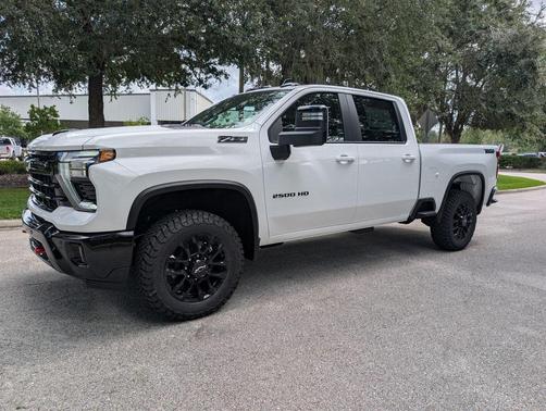2025 Chevrolet Silverado 2500 LT