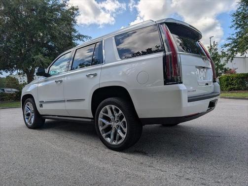 2016 Cadillac Escalade Premium