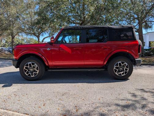 2023 Ford Bronco Outer Banks