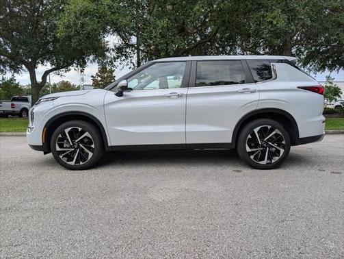 2024 Mitsubishi Outlander SE 2.5 2WD