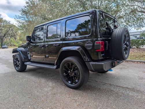 2022 Jeep Wrangler Unlimited 4xe Sahara