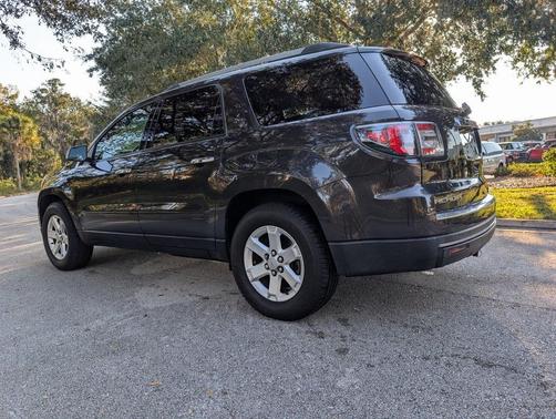 2016 GMC Acadia SLE-2