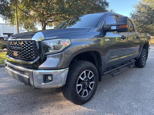 2018 Toyota Tundra SR5