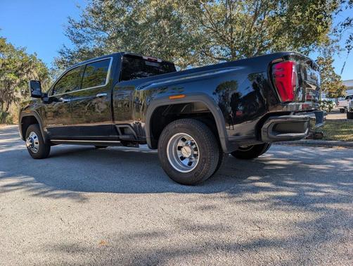 2024 GMC Sierra 3500 Denali