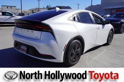 2024 Toyota Prius LE