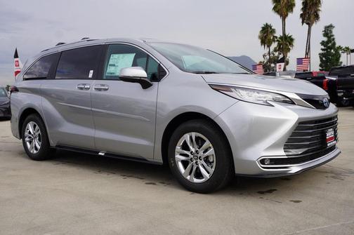 2025 Toyota Sienna Limited