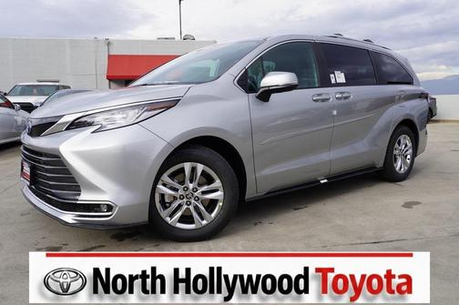 2025 Toyota Sienna Limited