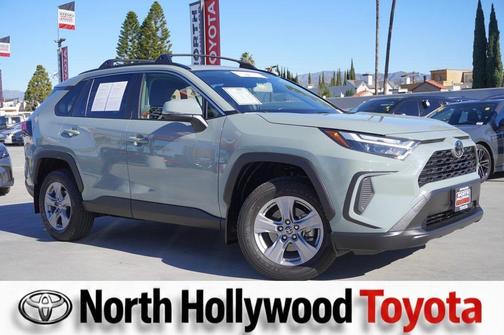 2023 Toyota RAV4 XLE