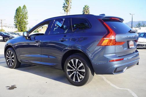 2024 Volvo XC60 B5 Core
