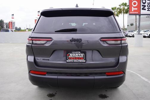 2022 Jeep Grand Cherokee L Altitude