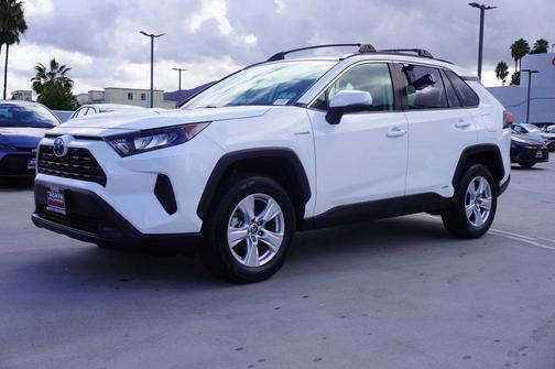 2021 Toyota RAV4 Hybrid LE