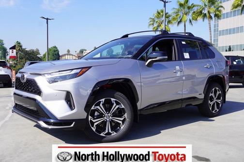 2025 Toyota RAV4 Hybrid SE