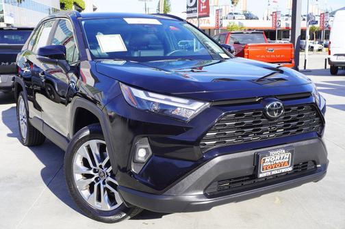 2023 Toyota RAV4 XLE Premium