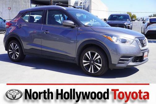 Gun Metallic 2018 Nissan Kicks SV