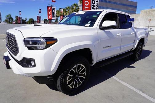2022 Toyota Tacoma TRD Sport