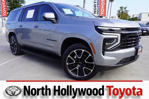 2025 Chevrolet Suburban RST