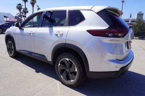 Brilliant Silver Metallic 2025 Nissan Rogue SV