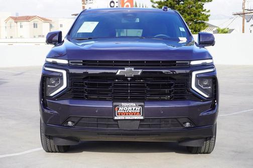 2025 Chevrolet Suburban RST