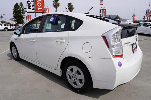 2011 Toyota Prius III