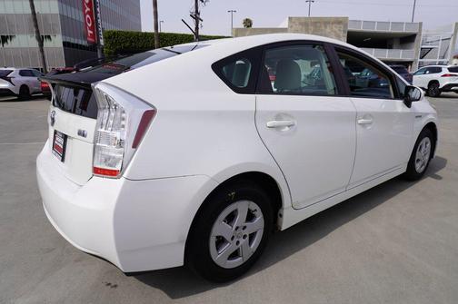 2011 Toyota Prius III