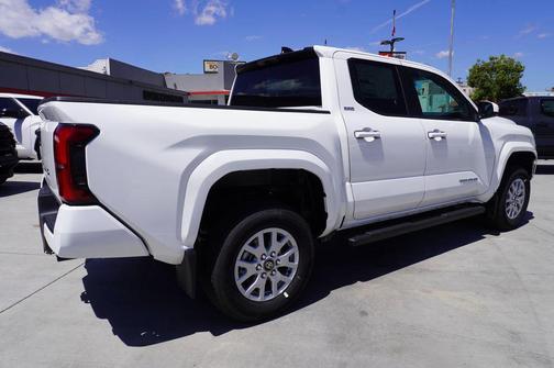 Ice Cap 2026 Toyota Tacoma SR5