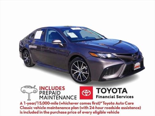 2022 Toyota Camry SE