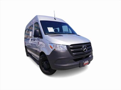 2024 Mercedes-Benz Sprinter 2500 Standard Roof