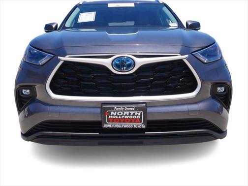 2024 Toyota Highlander Hybrid XLE