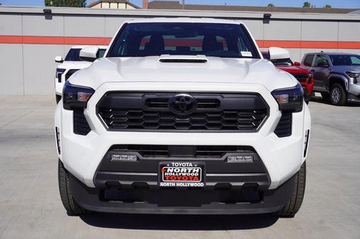 Wind Chill Pearl [extra_cost_color] 2026 Toyota Tacoma TRD Sport