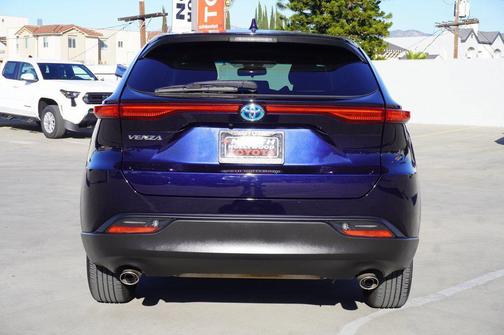 2023 Toyota Venza LE