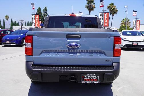 Azure Gray Metallic 2024 Ford Maverick XLT