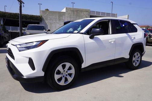 Ice Cap 2024 Toyota RAV4 LE