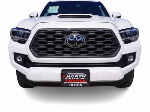 2020 Toyota Tacoma TRD Sport