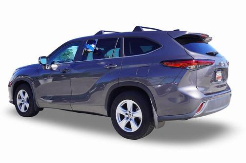 2023 Toyota Highlander LE I4