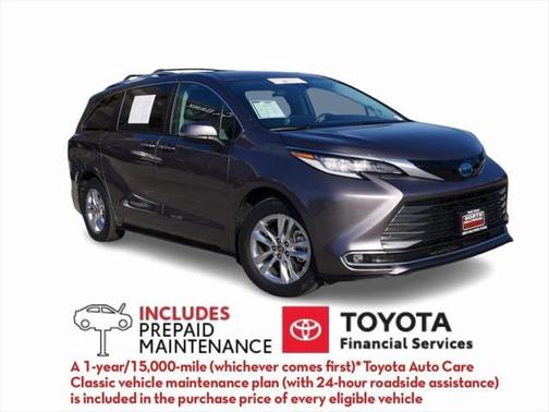 2022 Toyota Sienna Limited 7-Passenger