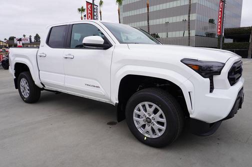 Ice Cap 2026 Toyota Tacoma SR5