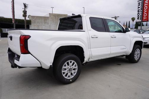Ice Cap 2026 Toyota Tacoma SR5